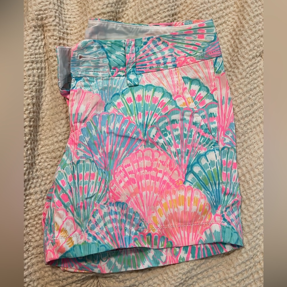 Lilly Pulitzer Oh Shello Callahan shorts